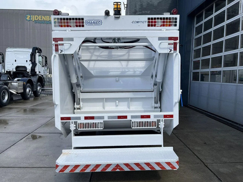 Mercedes-Benz Accelo 815 4x2 Garbage Compactor (2 units) Accelo 815 4x2 Garbage Compactor (2 units) - شاحنة النفايات: صورة 5 Mercedes-Benz Accelo 815 4x2 Garbage Compactor (2 units) Accelo 815 4x2 Garbage Compactor (2 units) - شاحنة النفايات: صورة 5