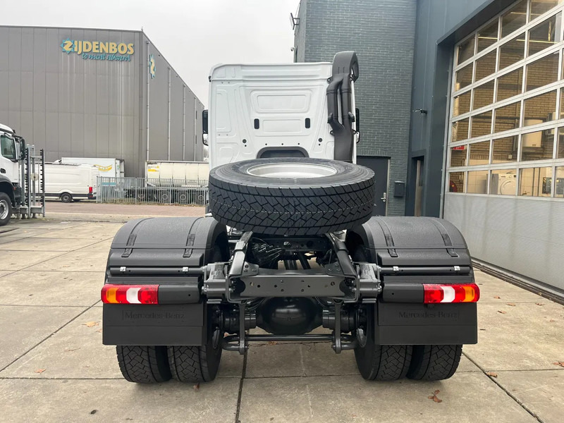 Mercedes-Benz Actros 2045 S 4x2 Tractor Head - وحدة جر: صورة 5 Mercedes-Benz Actros 2045 S 4x2 Tractor Head - وحدة جر: صورة 5