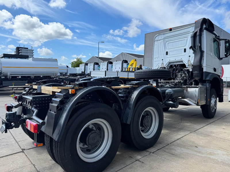 Mercedes-Benz Arocs 4058 AS 6x6 Tractor Head 180T Push Pull EURO-3 - وحدة جر: صورة 4 Mercedes-Benz Arocs 4058 AS 6x6 Tractor Head 180T Push Pull EURO-3 - وحدة جر: صورة 4