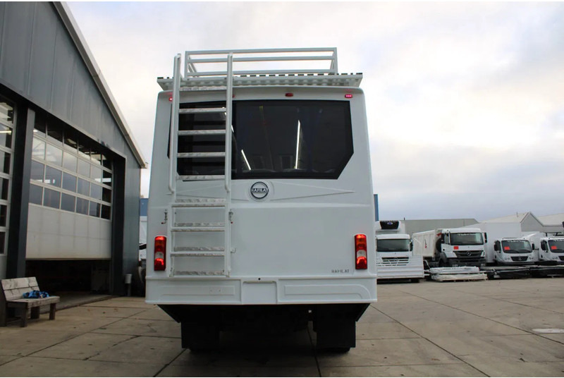 Mercedes-Benz Atego 1725 4x4 Passenger Bus - مركبة كوتش: صورة 5 Mercedes-Benz Atego 1725 4x4 Passenger Bus - مركبة كوتش: صورة 5