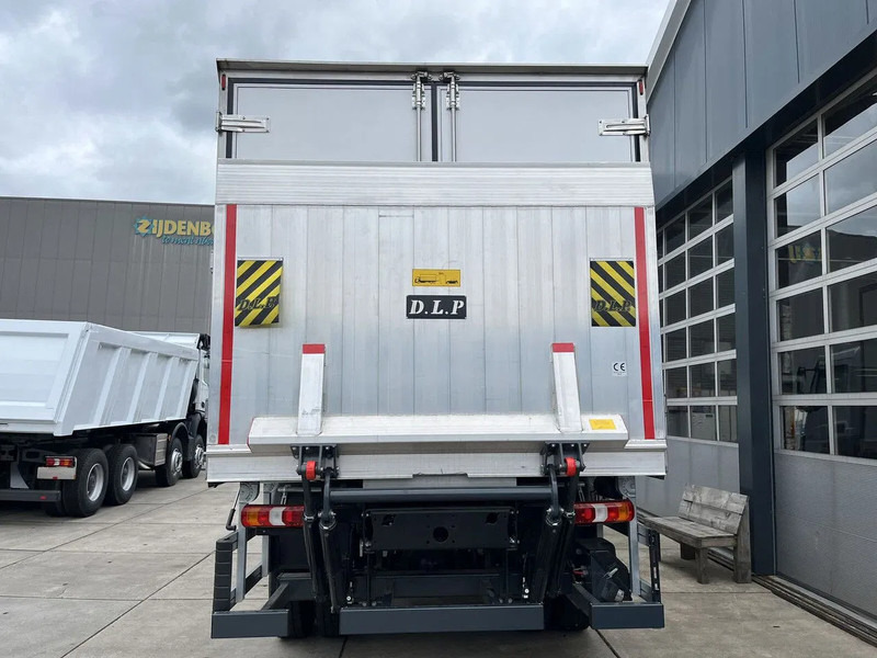 Mercedes-Benz Atego 1725 4x4 Refrigerator Truck (1 unit) - شاحنة الفريزر: صورة 5 Mercedes-Benz Atego 1725 4x4 Refrigerator Truck (1 unit) - شاحنة الفريزر: صورة 5