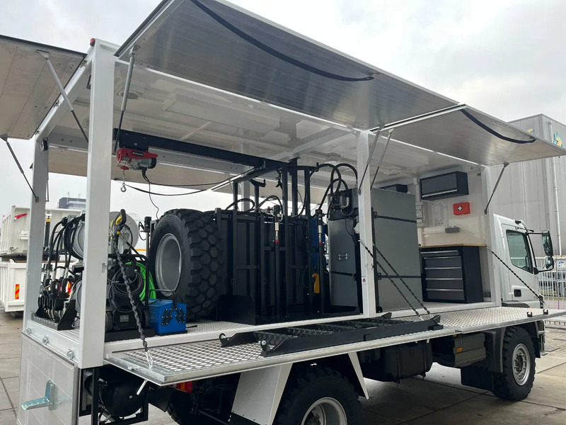 جديدة شاحنة Mercedes-Benz Atego 1725 A 4x4 Service Truck: صورة 10