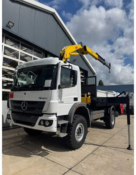 Mercedes-Benz Atego Atego 1725 4x4 Flatbed with Hyva Crane - شاحنة كرين: صورة 2 Mercedes-Benz Atego Atego 1725 4x4 Flatbed with Hyva Crane - شاحنة كرين: صورة 2