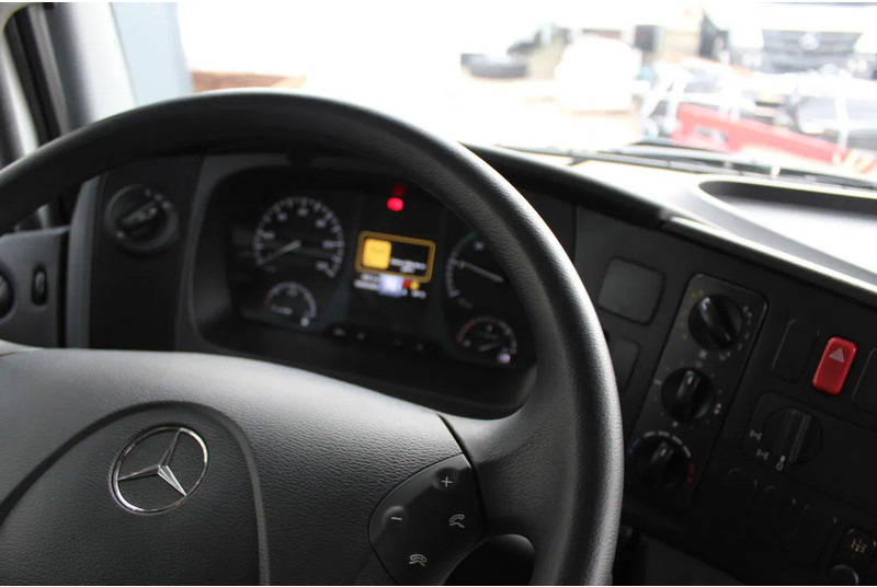 Mercedes-Benz Axor 3344 K 6x4 Tipper Truck Mercedes-Benz Axor 3344 K 6x4 Tipper Truck: صورة 15 Mercedes-Benz Axor 3344 K 6x4 Tipper Truck Mercedes-Benz Axor 3344 K 6x4 Tipper Truck: صورة 15