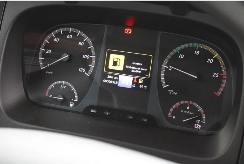 Mercedes-Benz Axor 3344 K 6x4 Tipper Truck Mercedes-Benz Axor 3344 K 6x4 Tipper Truck: صورة 14 Mercedes-Benz Axor 3344 K 6x4 Tipper Truck Mercedes-Benz Axor 3344 K 6x4 Tipper Truck: صورة 14