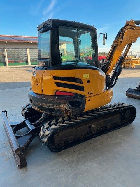 Kubota KX057-4 - حفارة مُصَّغرة: صورة 4 Kubota KX057-4 - حفارة مُصَّغرة: صورة 4