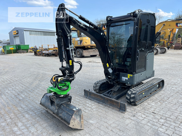 Cat 302-05A CR - حفارة مُصَّغرة: صورة 1 Cat 302-05A CR - حفارة مُصَّغرة: صورة 1