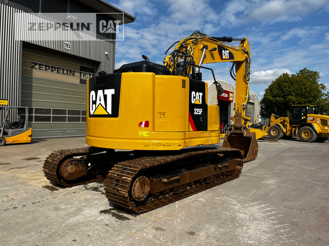 Cat 325FL - حفار زحاف: صورة 4 Cat 325FL - حفار زحاف: صورة 4