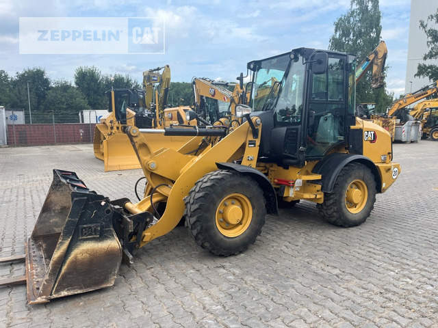 Cat 907M - اللودر بعجل: صورة 1 Cat 907M - اللودر بعجل: صورة 1