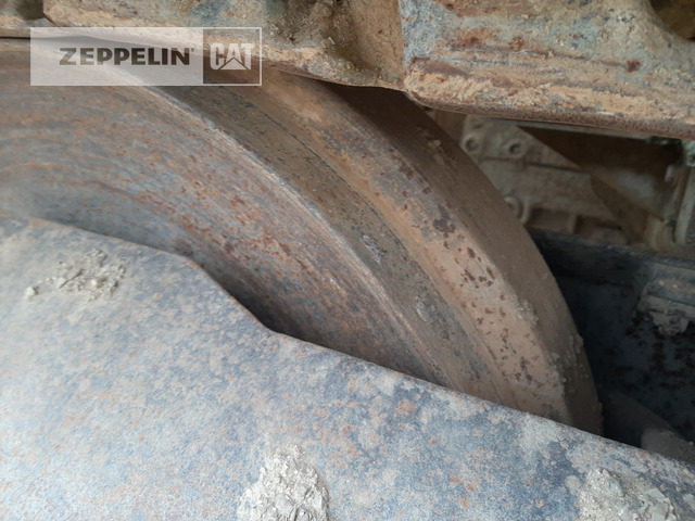 اللودر المجنزر Cat 953: صورة 14