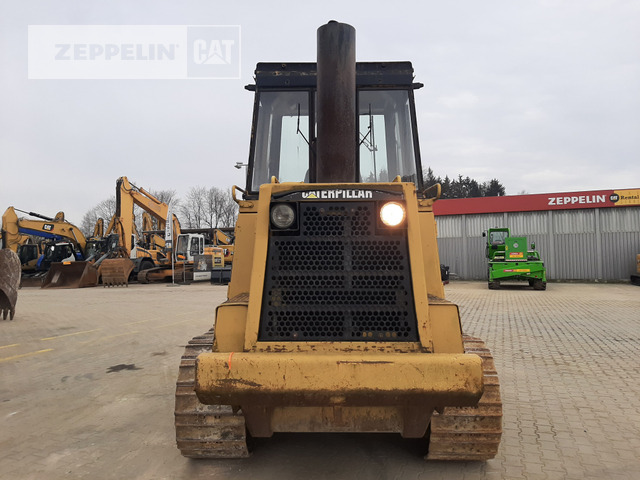 Cat 953 - اللودر المجنزر: صورة 4 Cat 953 - اللودر المجنزر: صورة 4