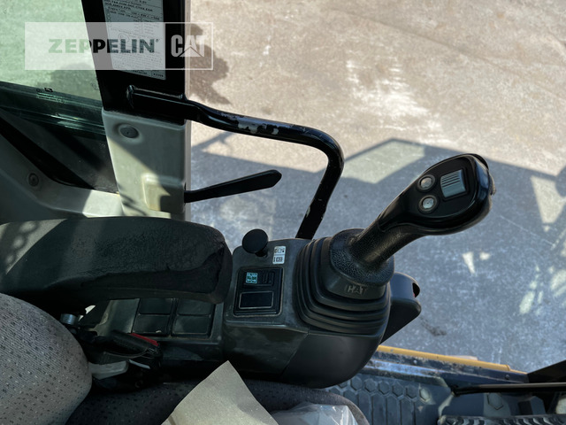 حفارة دولاب Cat M318F: صورة 32