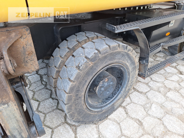معالج النفايات Cat MH3022: صورة 9