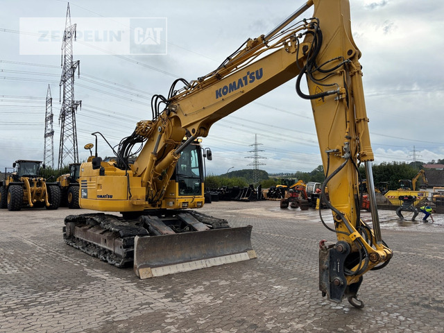 Komatsu PC228 - حفار زحاف: صورة 1 Komatsu PC228 - حفار زحاف: صورة 1