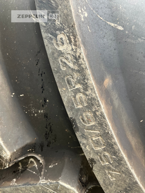 Sonstiges Reifen 750/65 R26 - إطارات - آلات البناء: صورة 2 Sonstiges Reifen 750/65 R26 - إطارات - آلات البناء: صورة 2