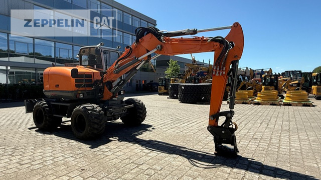Wacker EW100 - حفارة دولاب: صورة 1 Wacker EW100 - حفارة دولاب: صورة 1
