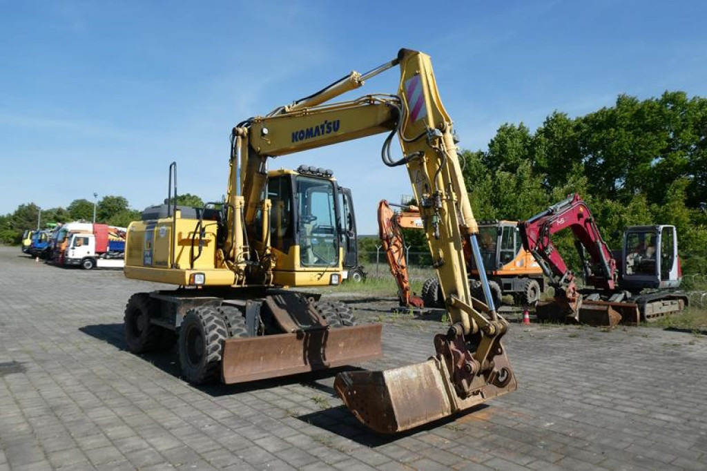 KOMATSU HANOMAG Mobilbagger PW140-7 Mobilbagger - حفارة دولاب: صورة 1 KOMATSU HANOMAG Mobilbagger PW140-7 Mobilbagger - حفارة دولاب: صورة 1