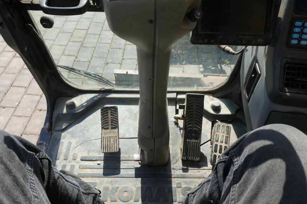 KOMATSU HANOMAG Mobilbagger PW140-7 Mobilbagger - حفارة دولاب: صورة 2 KOMATSU HANOMAG Mobilbagger PW140-7 Mobilbagger - حفارة دولاب: صورة 2