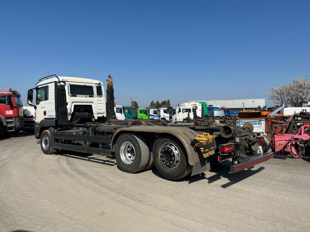 MAN TG-S 26.420/6x2 Abrollkipper - شاحنة ذات خطاف: صورة 3 MAN TG-S 26.420/6x2 Abrollkipper - شاحنة ذات خطاف: صورة 3