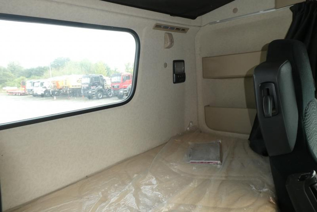 MERCEDES-BENZ Actros neu 2546 L 6x2 Abrollkipper Lenk-Lift Achse - شاحنة ذات خطاف: صورة 3 MERCEDES-BENZ Actros neu 2546 L 6x2 Abrollkipper Lenk-Lift Achse - شاحنة ذات خطاف: صورة 3