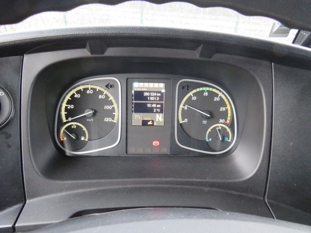 MERCEDES-BENZ Atego 1527 L Pritsche LBW - شاحنة ستارة: صورة 3 MERCEDES-BENZ Atego 1527 L Pritsche LBW - شاحنة ستارة: صورة 3