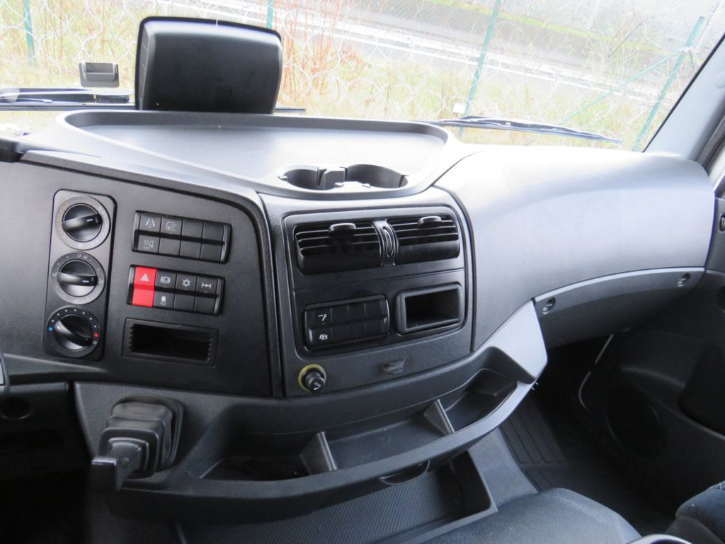 MERCEDES-BENZ Atego 1527 L Pritsche LBW - شاحنة ستارة: صورة 5 MERCEDES-BENZ Atego 1527 L Pritsche LBW - شاحنة ستارة: صورة 5