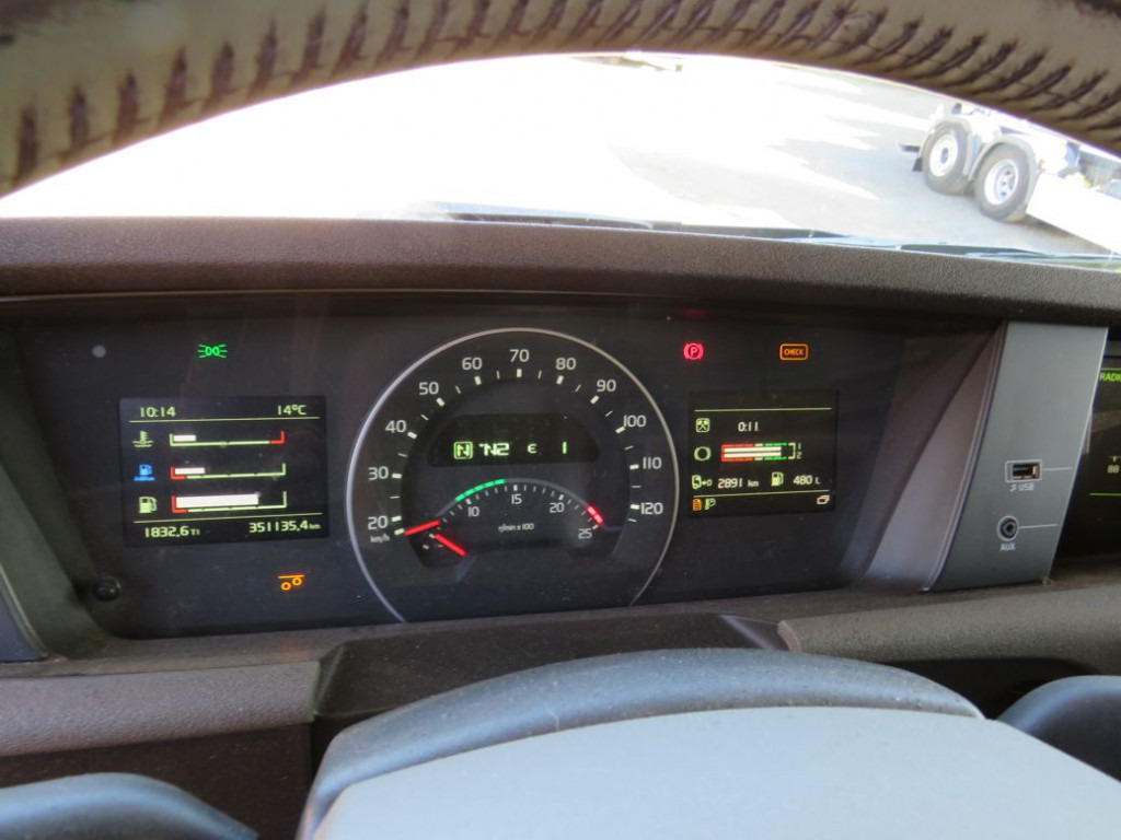 VOLVO (S) Truck FH 460 Abrollkipper Meiller 20.70, Funk - شاحنة ذات خطاف: صورة 5 VOLVO (S) Truck FH 460 Abrollkipper Meiller 20.70, Funk - شاحنة ذات خطاف: صورة 5