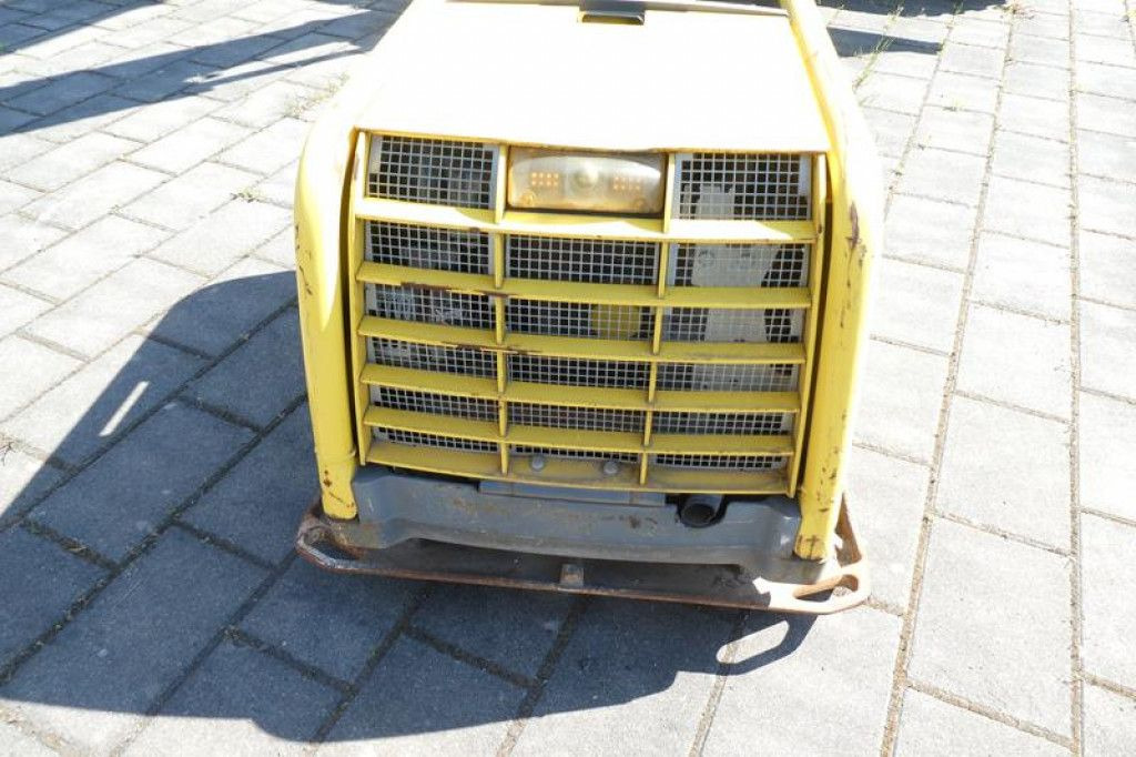 لوحة اهتزازية Wacker Rüttelplatte DPU 110rLem970 Baumaschine inkl. Fe: صورة 6