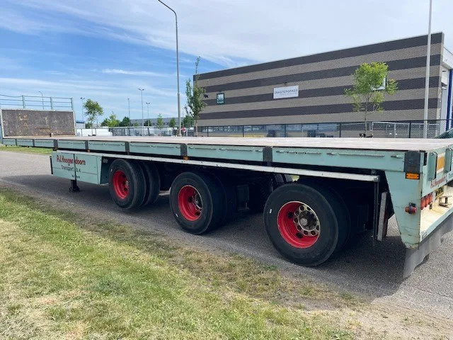 Floor robuuste vlakke oplegger ,uitschuifbaar, ,stuurassen, 20 mtr met stalen bodem/frame. kranenprofiel. - نصف مقطورة مسطحة: صورة 5 Floor robuuste vlakke oplegger ,uitschuifbaar, ,stuurassen, 20 mtr met stalen bodem/frame. kranenprofiel. - نصف مقطورة مسطحة: صورة 5