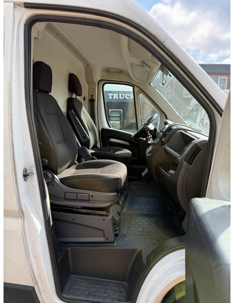 Opel Movano 2.2 diesel lang en hoog met laadklep, motor problemen... - فان: صورة 4 Opel Movano 2.2 diesel lang en hoog met laadklep, motor problemen... - فان: صورة 4