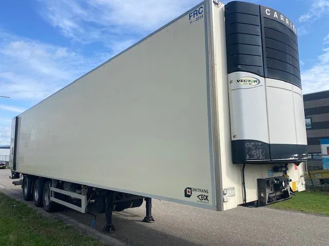 Van Eck koelvries 3 asser stuuras,met carrier vector koelmotor, apk gekeurd - نصف مقطورة مُبرِّدة: صورة 1 Van Eck koelvries 3 asser stuuras,met carrier vector koelmotor, apk gekeurd - نصف مقطورة مُبرِّدة: صورة 1