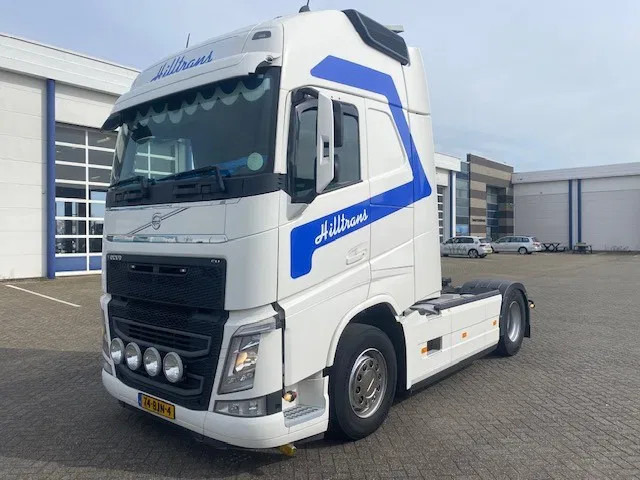 Volvo FH 13.460 XL cabine, euro 6 , full spoilered, smart tacho , new clutch ,beauty..... - وحدة جر: صورة 1 Volvo FH 13.460 XL cabine, euro 6 , full spoilered, smart tacho , new clutch ,beauty..... - وحدة جر: صورة 1