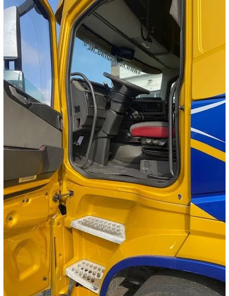 Volvo FH 13.460 mega trekker , XL cabine, parc cool , voll lucht., beauty..... - وحدة جر: صورة 5 Volvo FH 13.460 mega trekker , XL cabine, parc cool , voll lucht., beauty..... - وحدة جر: صورة 5