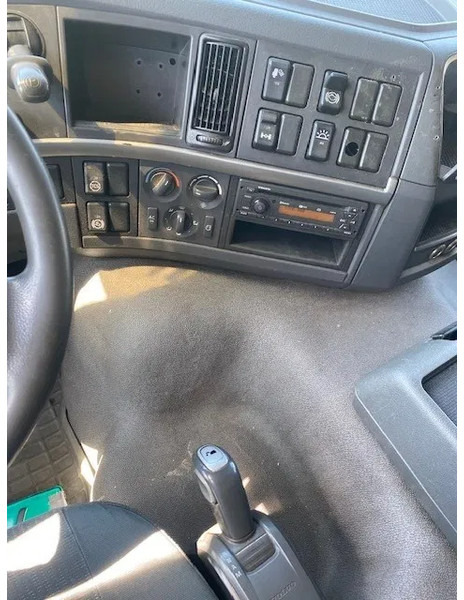 شاحنة الفريزر Volvo FM 330 2 temp koelvriesbak , 760 lang, 2 comp, carrier koeler, D"hollandia klep: صورة 7