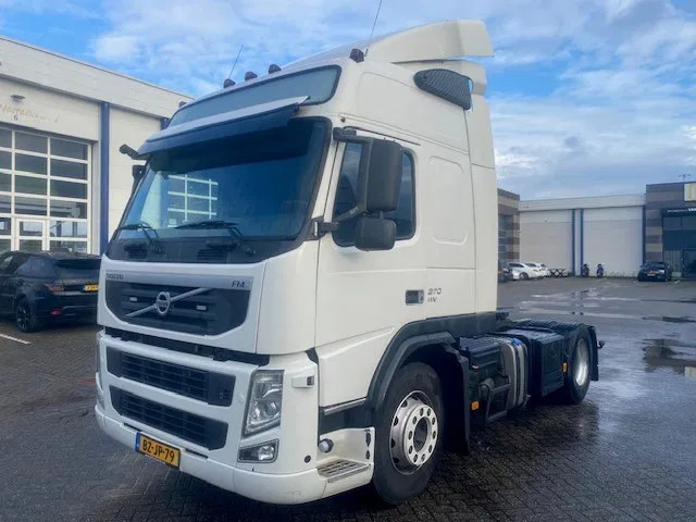 Volvo FM 370 trekker globetrotter, i shift, euro 5, low km.... - وحدة جر: صورة 1 Volvo FM 370 trekker globetrotter, i shift, euro 5, low km.... - وحدة جر: صورة 1
