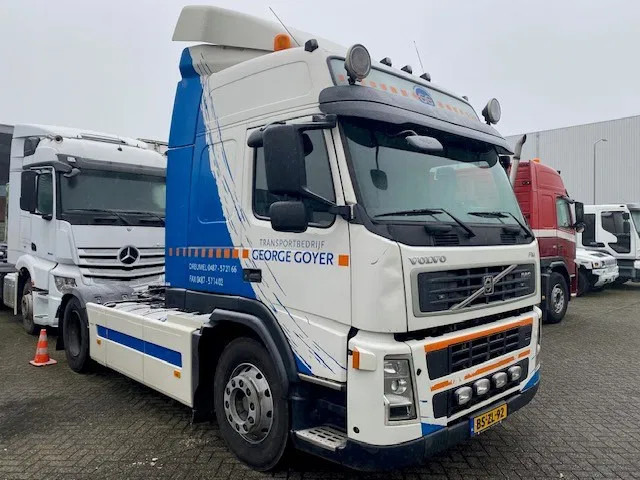 Volvo FM 400 globetrotter trekker - وحدة جر: صورة 2 Volvo FM 400 globetrotter trekker - وحدة جر: صورة 2