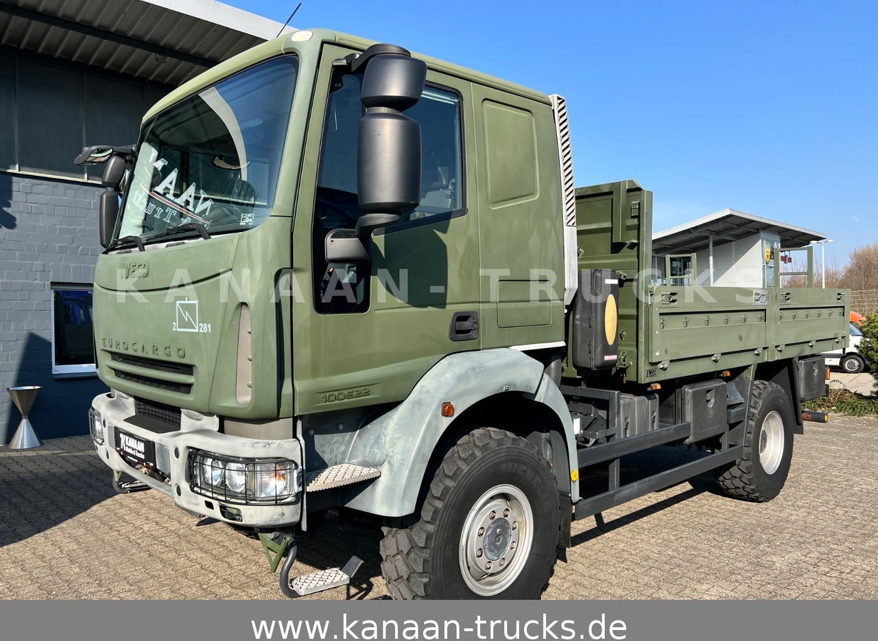 Iveco ML100E22WM-BW 4x4 Miltär Camper Exped 8.670Km - شاحنات مسطحة: صورة 3 Iveco ML100E22WM-BW 4x4 Miltär Camper Exped 8.670Km - شاحنات مسطحة: صورة 3