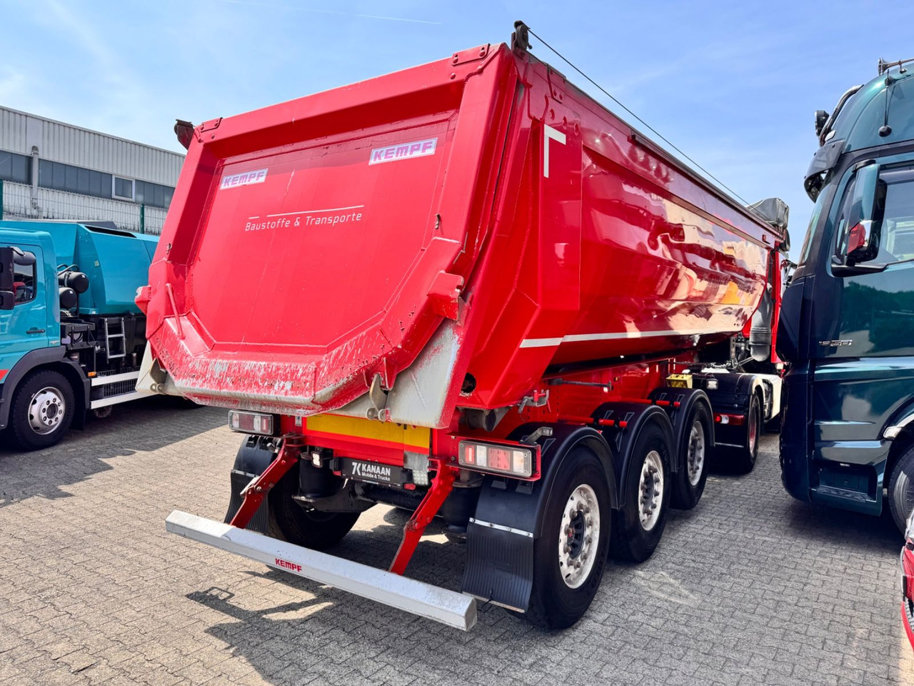 Kempf SKM 35/3 Alu Mulde ca.28m³ el. Verdeck 5.020Kg - قلابة نصف مقطورة نصف مقطورة قلابة: صورة 3 Kempf SKM 35/3 Alu Mulde ca.28m³ el. Verdeck 5.020Kg - قلابة نصف مقطورة نصف مقطورة قلابة: صورة 3