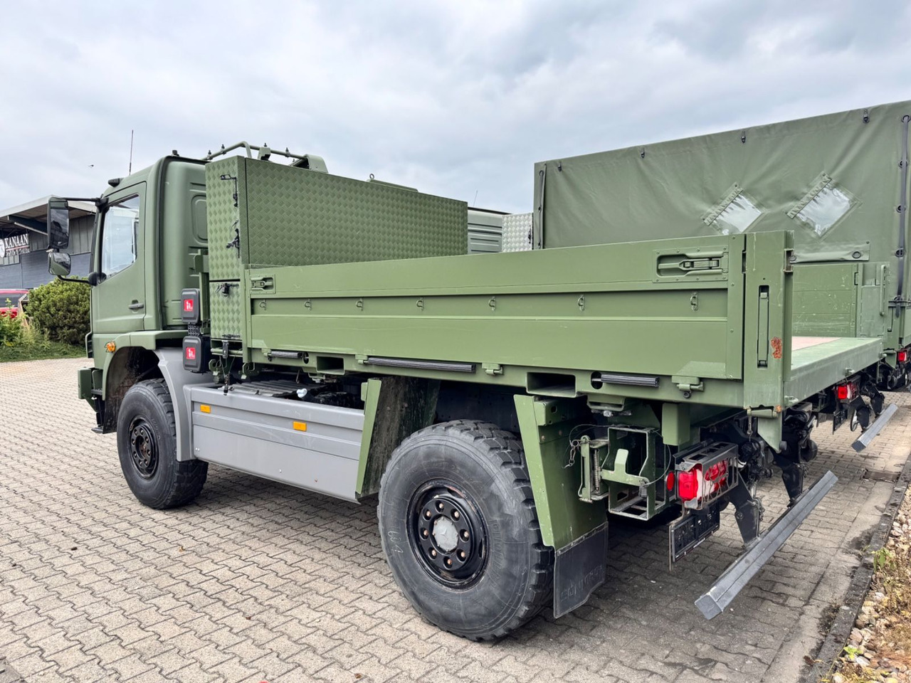 Mercedes-Benz 1018 Atego 4x4 Allrad Camper Expedition - شاحنات الحاويات / جسم علوي قابل للتغيير شاحنة: صورة 3 Mercedes-Benz 1018 Atego 4x4 Allrad Camper Expedition - شاحنات الحاويات / جسم علوي قابل للتغيير شاحنة: صورة 3