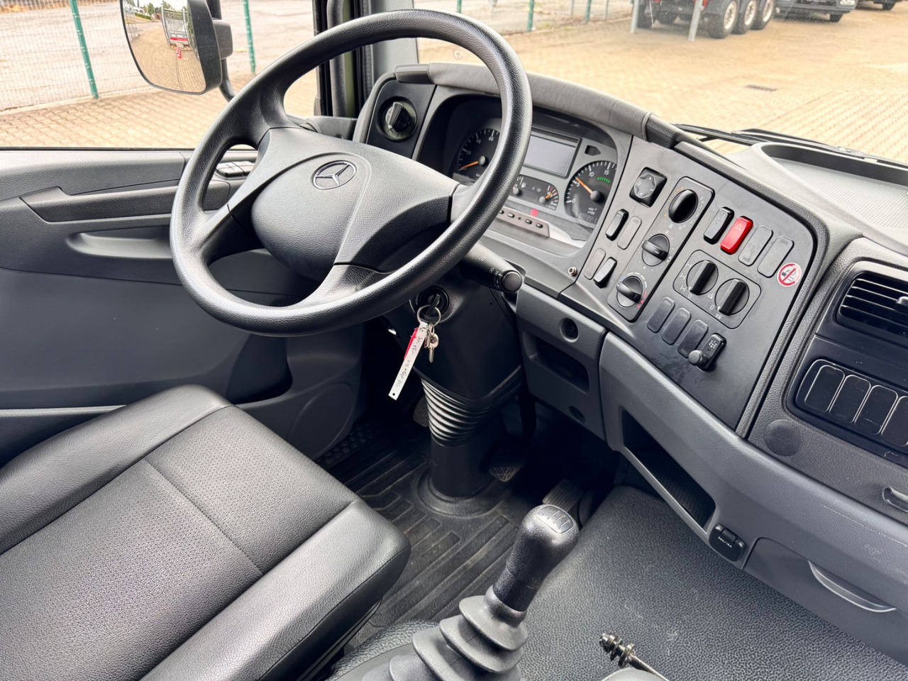 Mercedes-Benz 1018 Atego 4x4 Allrad  Camper Mercedes-Benz 1018 Atego 4x4 Allrad  Camper: صورة 10