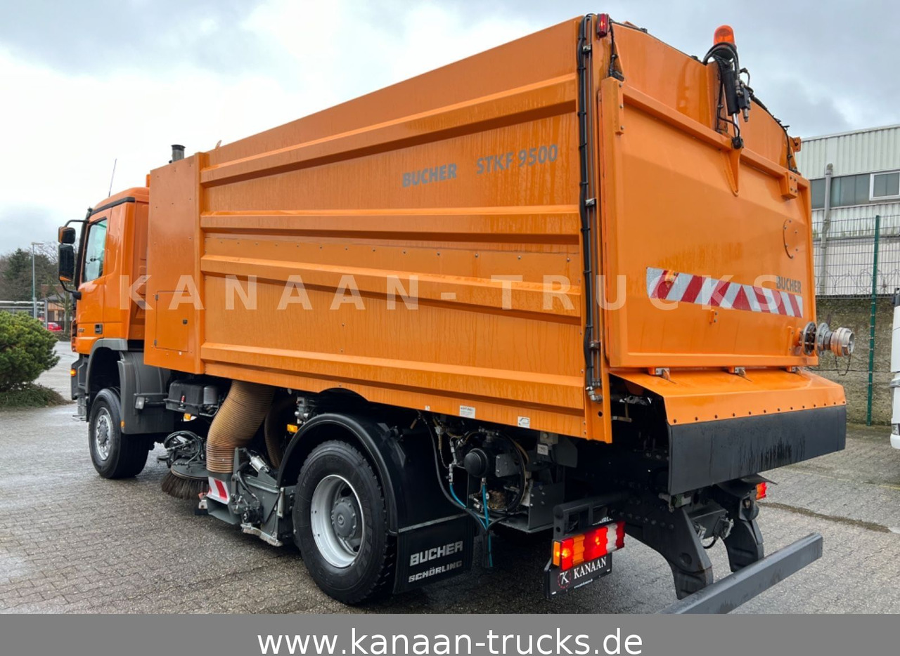 Mercedes-Benz 2032 Actros 4x4 Bucher STKF 9500 AIRPORT KLIMA - سياره كنس شوارع: صورة 4 Mercedes-Benz 2032 Actros 4x4 Bucher STKF 9500 AIRPORT KLIMA - سياره كنس شوارع: صورة 4