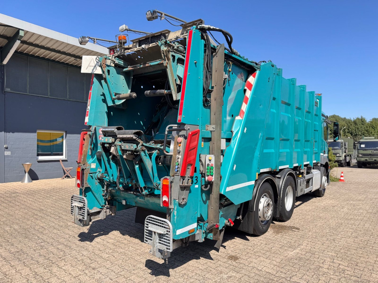 Mercedes-Benz 2533 Antos Müllwagen Zöller ATM bei 90Tkm - شاحنة النفايات: صورة 4 Mercedes-Benz 2533 Antos Müllwagen Zöller ATM bei 90Tkm - شاحنة النفايات: صورة 4