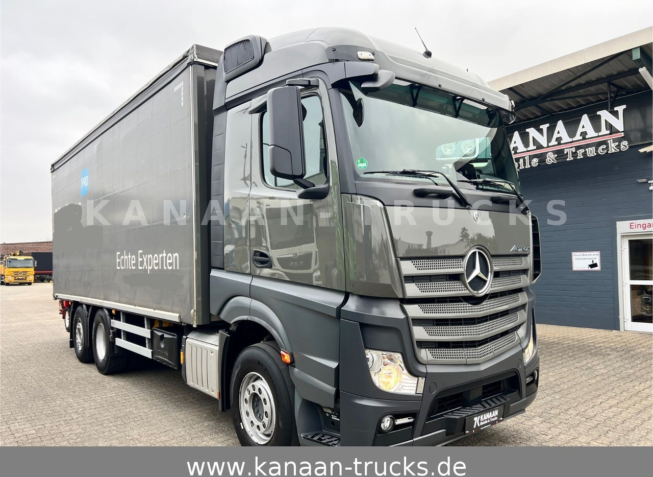Mercedes-Benz 2548 Actros 6x2 Pritsche Moffet Mitnahme stapler - شاحنة كرين: صورة 1 Mercedes-Benz 2548 Actros 6x2 Pritsche Moffet Mitnahme stapler - شاحنة كرين: صورة 1