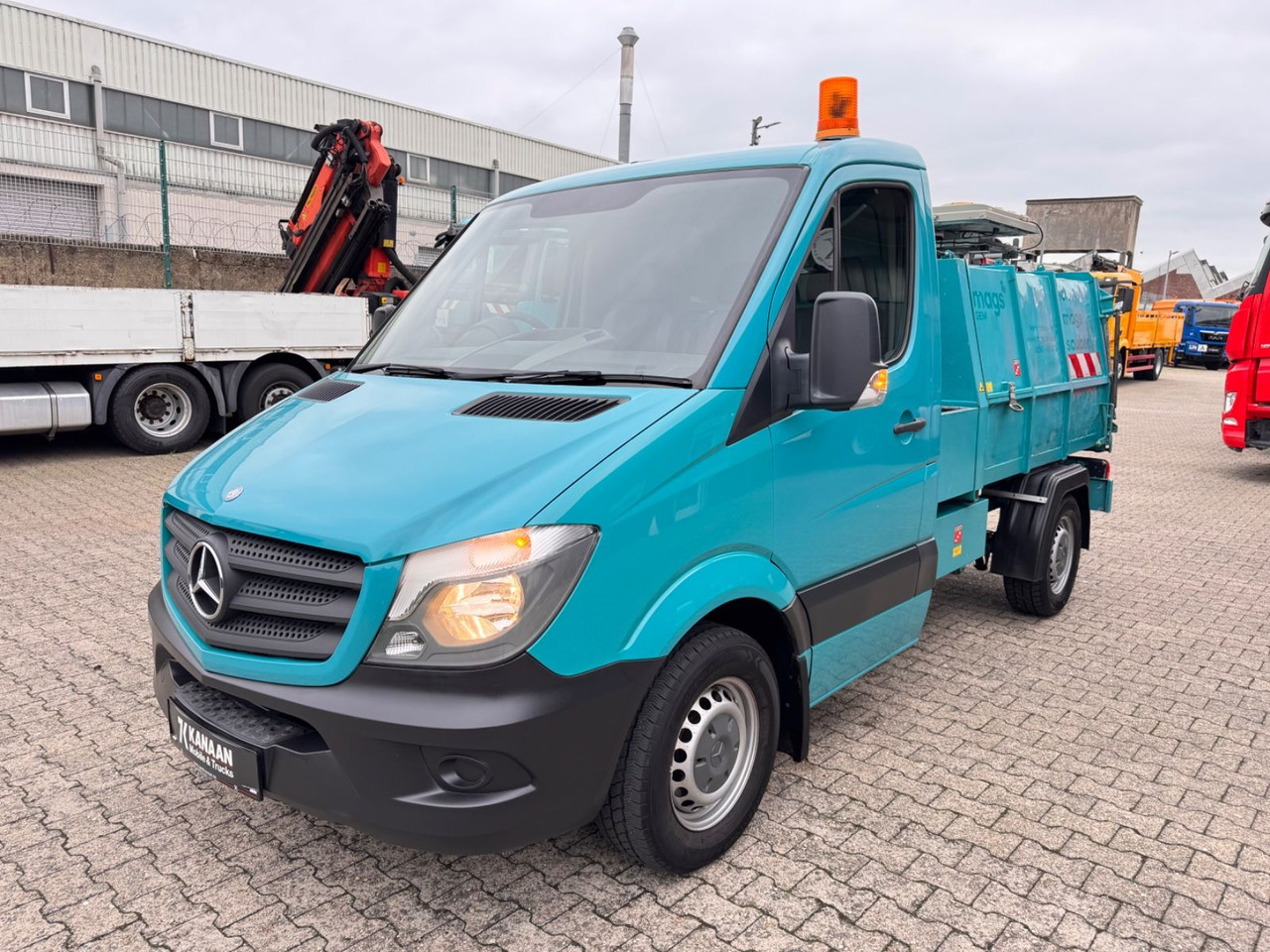 Mercedes-Benz 313 CDI Sprinter II Bertsche Müllwagen Tafel - شاحنة التوصيل: صورة 2 Mercedes-Benz 313 CDI Sprinter II Bertsche Müllwagen Tafel - شاحنة التوصيل: صورة 2