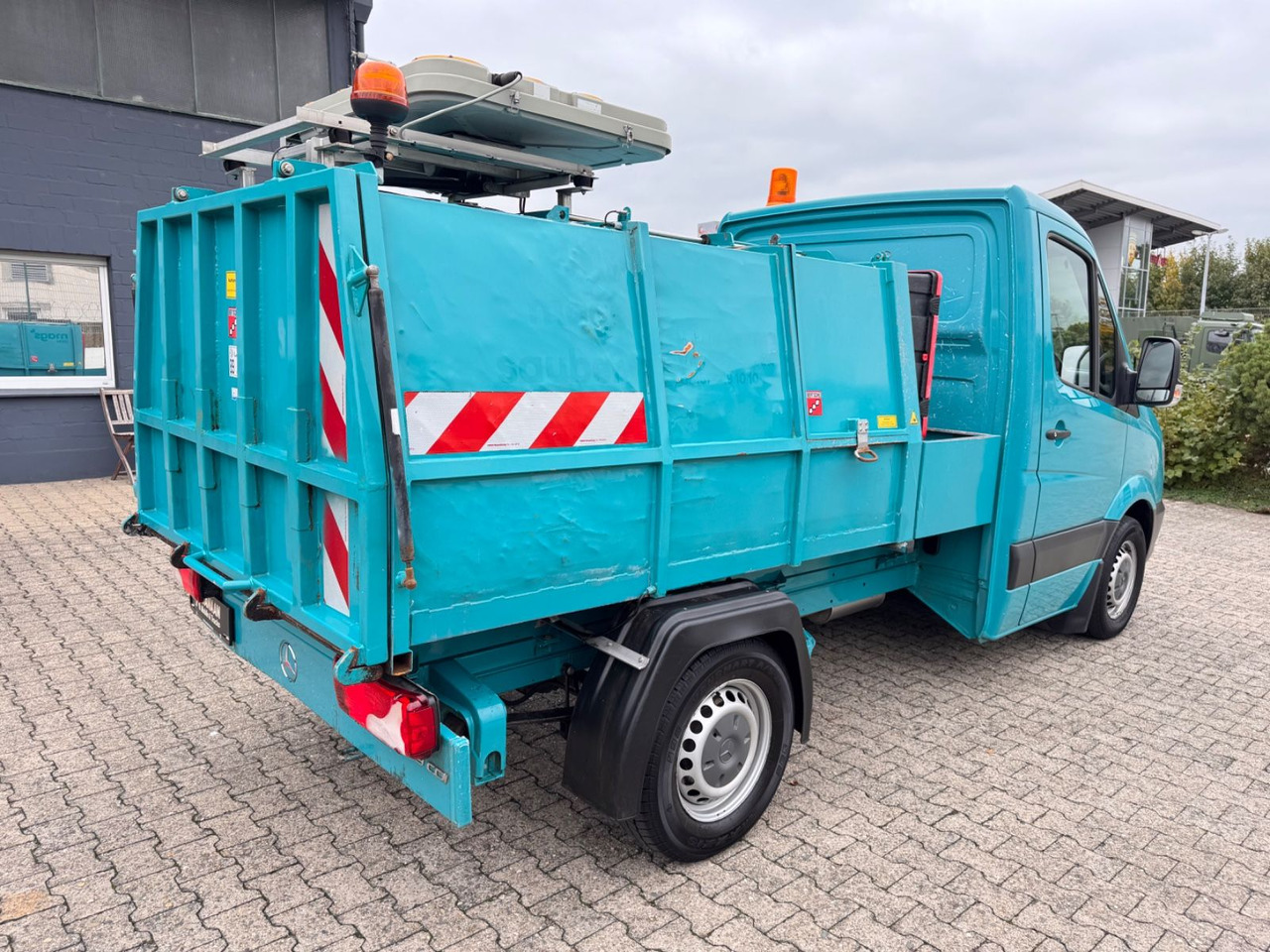 Mercedes-Benz 313 CDI Sprinter II Bertsche Müllwagen Tafel - شاحنة التوصيل: صورة 5 Mercedes-Benz 313 CDI Sprinter II Bertsche Müllwagen Tafel - شاحنة التوصيل: صورة 5