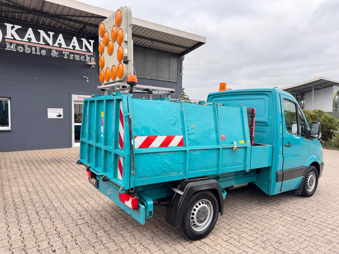 Mercedes-Benz 313 CDI Sprinter II Bertsche Müllwagen Tafel - شاحنة التوصيل: صورة 3 Mercedes-Benz 313 CDI Sprinter II Bertsche Müllwagen Tafel - شاحنة التوصيل: صورة 3