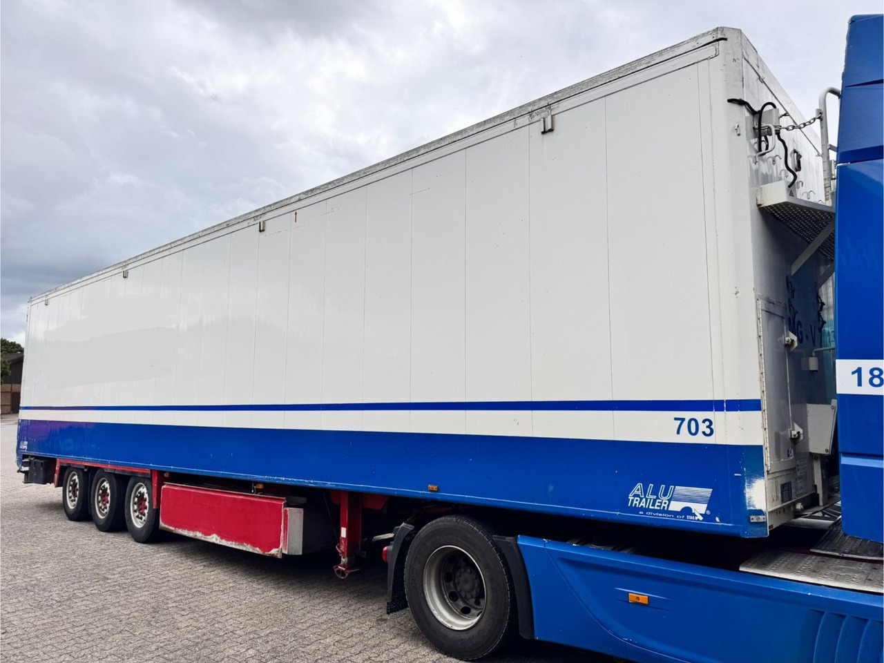 Stas S300 ZX Walkingfloor 3 x Vorhanden TÜV NEU - نصف مقطورة مباشرة: صورة 4 Stas S300 ZX Walkingfloor 3 x Vorhanden TÜV NEU - نصف مقطورة مباشرة: صورة 4