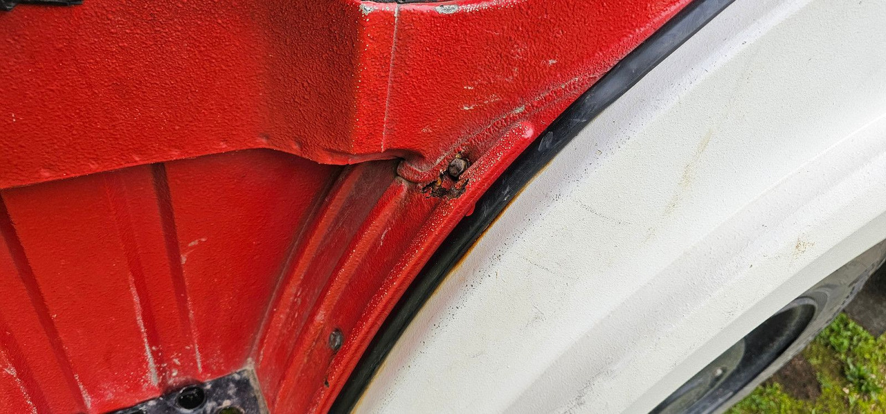 Iveco ! MAUTFREI ! IVECO 75-16 Allrad Feuerwehr 7,49t - سيارة إطفاء: صورة 5 Iveco ! MAUTFREI ! IVECO 75-16 Allrad Feuerwehr 7,49t - سيارة إطفاء: صورة 5