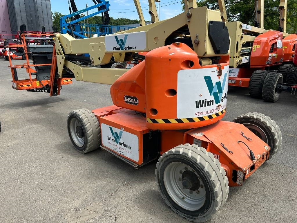 JLG E 450 AJ - شاحنة ذراع مفصلي: صورة 2 JLG E 450 AJ - شاحنة ذراع مفصلي: صورة 2