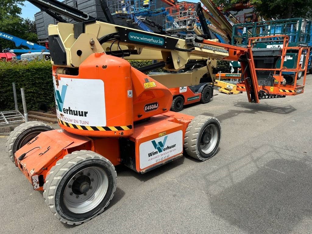 JLG E 450 AJ - شاحنة ذراع مفصلي: صورة 1 JLG E 450 AJ - شاحنة ذراع مفصلي: صورة 1